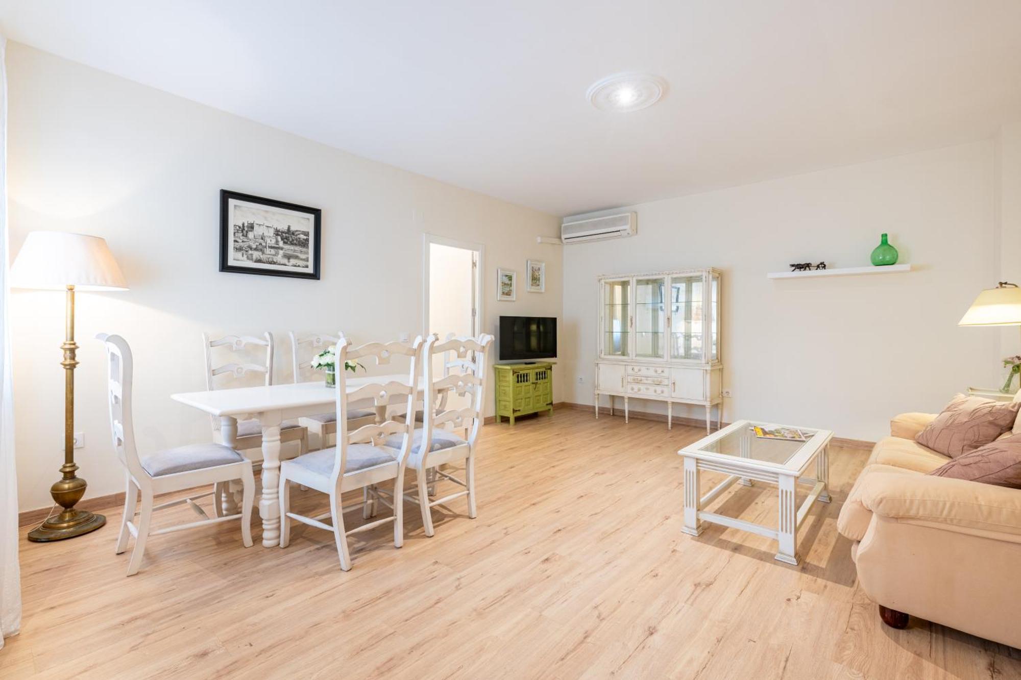Ferienwohnung San Bernardo By Thegoodtourist Sevilla Exterior foto
