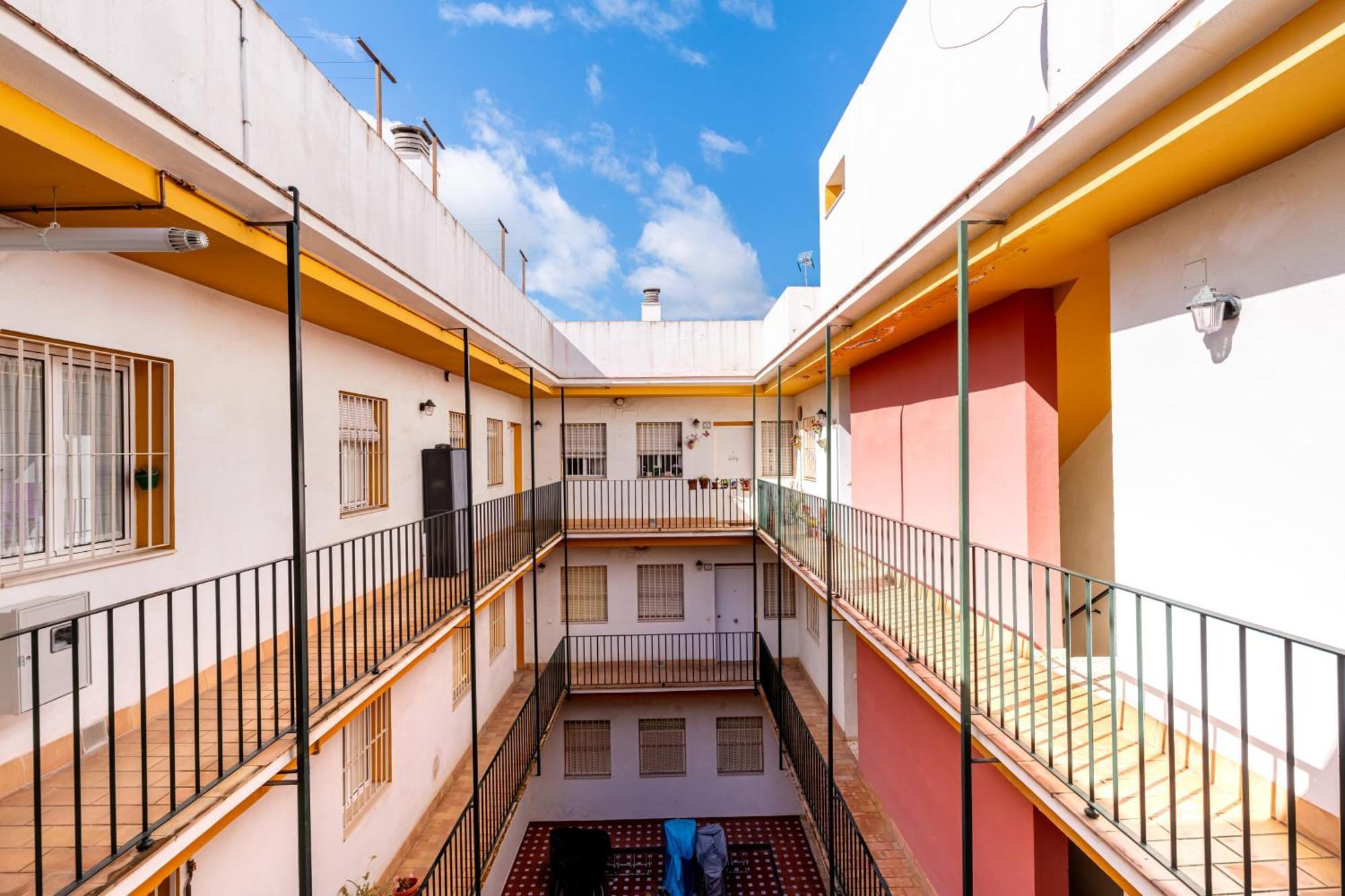 Ferienwohnung San Bernardo By Thegoodtourist Sevilla Exterior foto